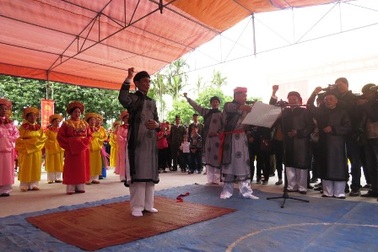 Vẫn chưa có "quan" thề không tham nhũng...