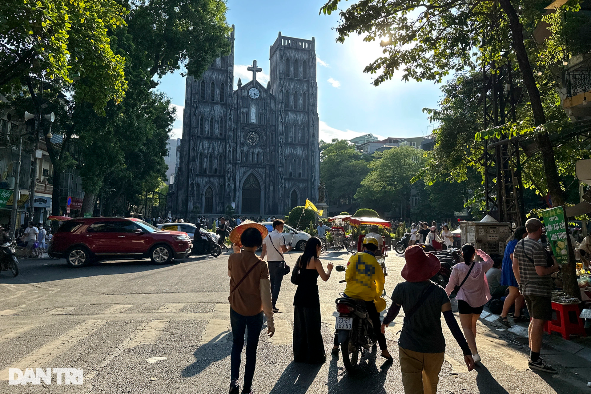 Một Hà Nội hoài cổ trong nắng thu - 2 Một Hà Nội hoài cổ trong nắng thu - 2