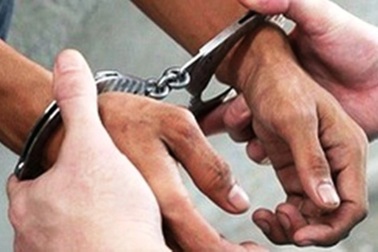 Khởi tố, bắt giam Bí thư Đảng ủy và Chủ tịch UBND xã ở Hòa Bình