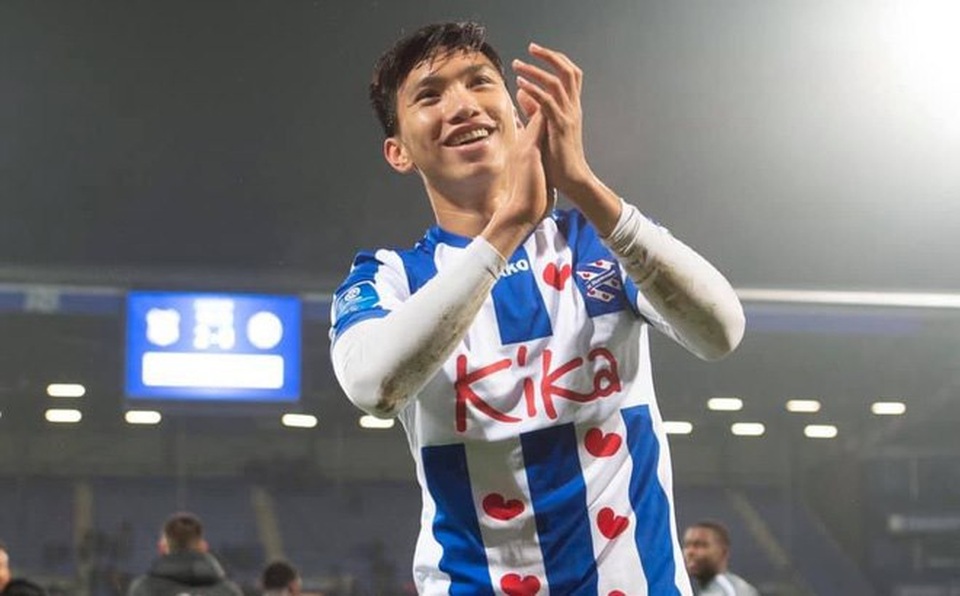 Cựu HLV Heerenveen bất ngờ chê Văn Hậu - 1 Cựu HLV Heerenveen bất ngờ chê Văn Hậu - 1