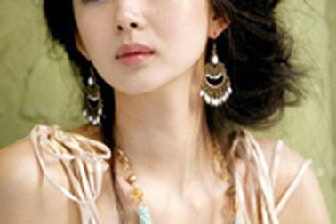 “Cô nàng đáng ghét” Park Sol Mi trở lại màn ảnh nhỏ