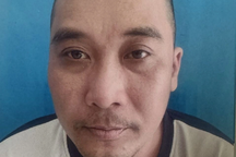 Khởi tố đối tượng tát công an