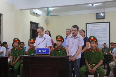 Vợ ông Triệu Tài Vinh bị kiểm điểm vì để em chồng "tác động nâng điểm thi cho con"