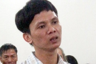 Hà Nội: Gã si tình phóng hỏa giết người, cứa tay tự sát 