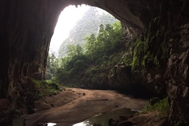 Truyền hình Mỹ truyền trực tiếp “cảnh đẹp đến nín thở” của hang Sơn Đoòng