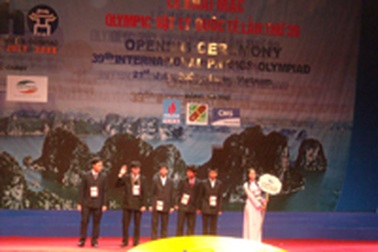 Việt Nam giành bốn huy chương vàng Olympic vật lý quốc tế