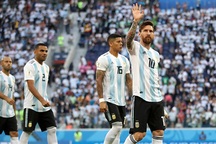 Công Vinh: “Không ngờ Đức, Argentina bị loại sớm như vậy”