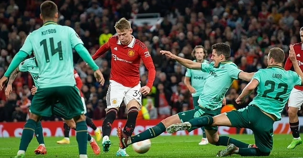 McTominay tái hiện thành tích 23 năm mới có của Man Utd - 1 McTominay tái hiện thành tích 23 năm mới có của Man Utd - 1