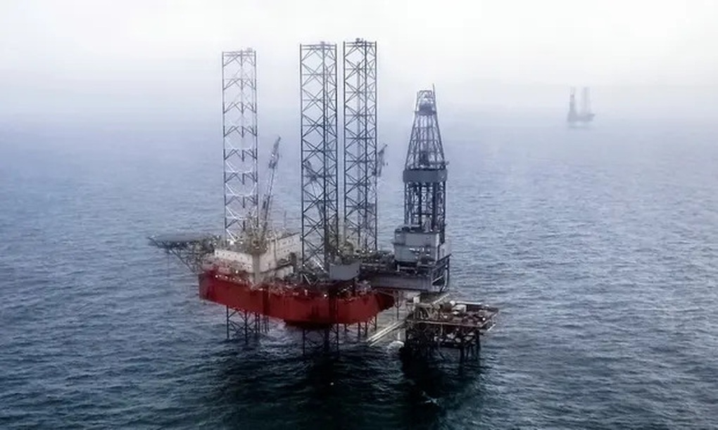 Tình tiết mới vụ 3 giàn khoan của Nga ngoài khơi Crimea bị tập kích - 1 Tình tiết mới vụ 3 giàn khoan của Nga ngoài khơi Crimea bị tập kích - 1
