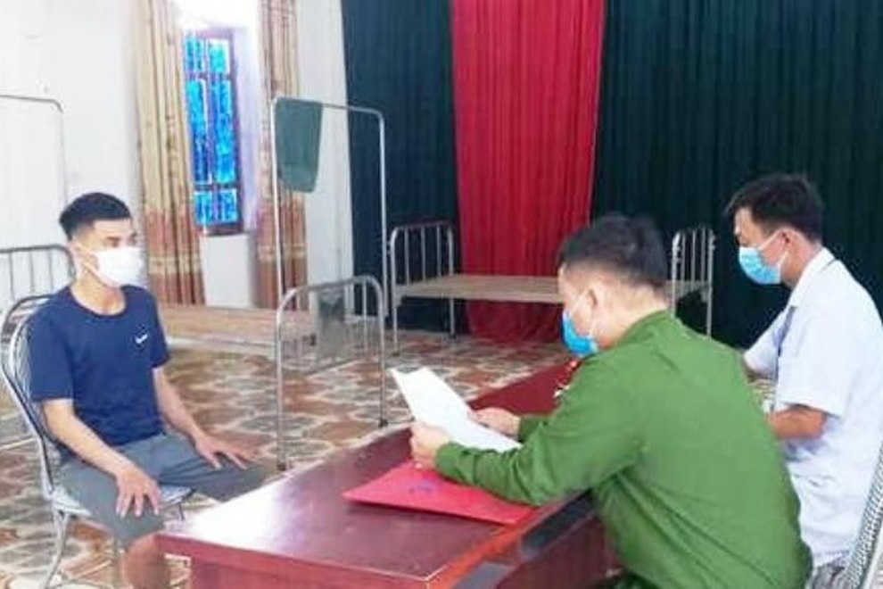 Nam thanh niên tự ý rời khu cách ly sang xã khác để chơi - 1 Nam thanh niên tự ý rời khu cách ly sang xã khác để chơi - 1