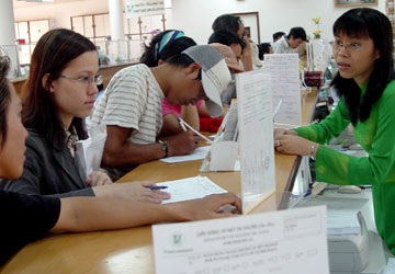 Giảm lãi vay nợ cũ: Tùy thuộc ngân hàng
