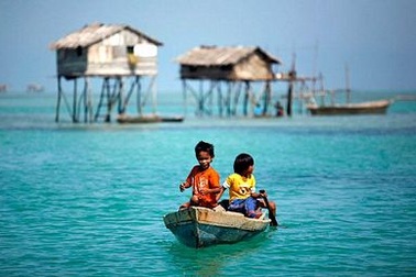 Chùm ảnh: Ngôi làng biệt lập trên biển