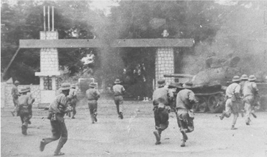 "Đòn điểm huyệt" trong mùa Xuân đại thắng