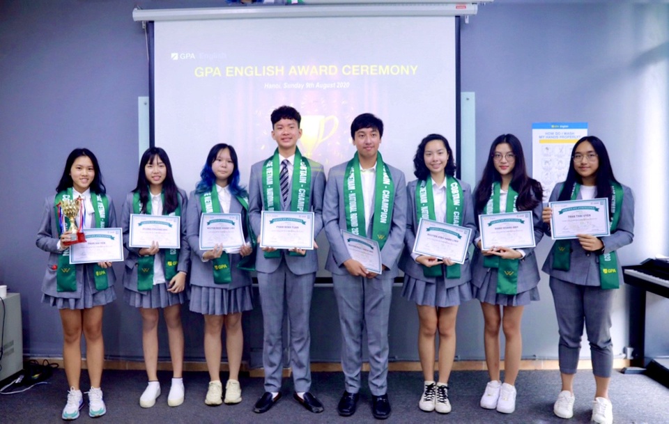 Dự án tái chế cùi bắp giành giải vô địch cuộc thi khởi nghiệp trẻ - 1 Dự án tái chế cùi bắp giành giải vô địch cuộc thi khởi nghiệp trẻ - 1