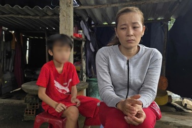 Vụ ngư dân mất tích trên biển: Vợ nghèo cùng 4 con thơ ở nhà thuê tạm bợ