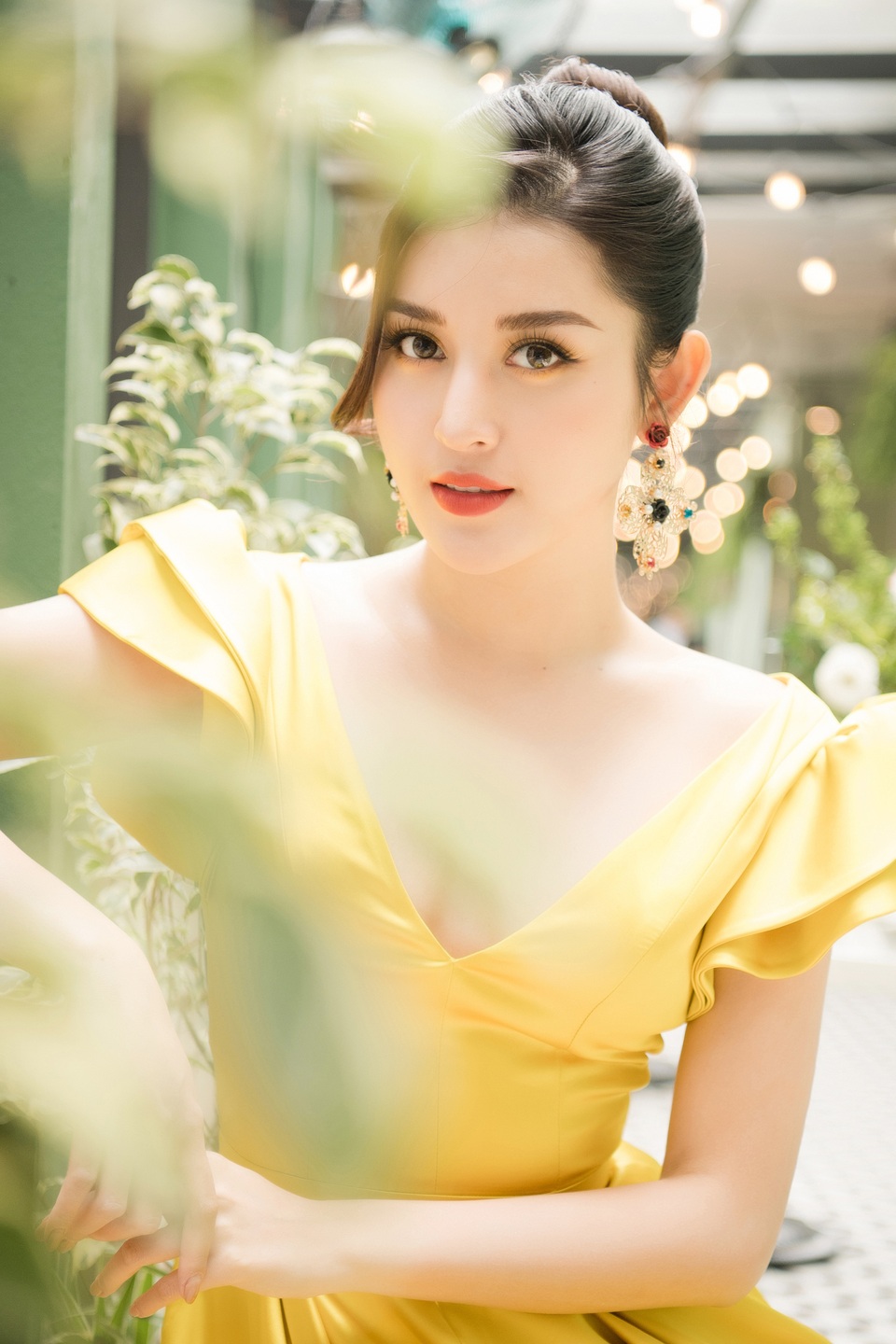Á hậu Huyền My: “Mong sớm gặp được “chồng” để mẹ đỡ “đuổi khéo” nữa” - 3 Á hậu Huyền My: “Mong sớm gặp được “chồng” để mẹ đỡ “đuổi khéo” nữa” - 3