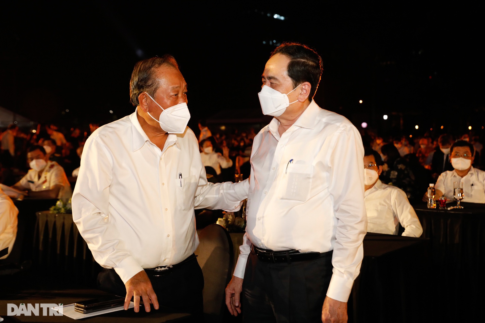 Hình ảnh ấn tượng tại lễ tưởng niệm đồng bào đã mất trong đại dịch Covid-19 - 8