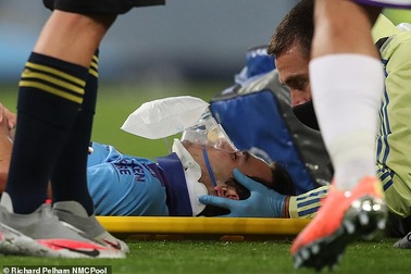 Eric Garcia hồi phục tốt, thủ môn Ederson thở phào