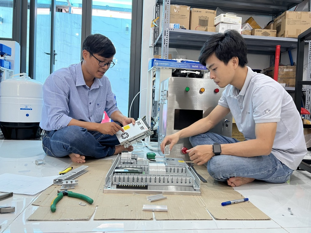 Tiến sĩ Mỹ bỏ việc về nước khởi nghiệp, mơ tạo việc làm made in Vietnam - 3 Tiến sĩ Mỹ bỏ việc về nước khởi nghiệp, mơ tạo việc làm made in Vietnam - 3