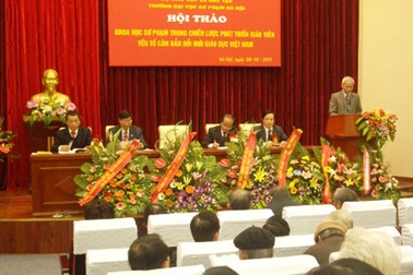 Diễn đàn đầu tiên về khoa học sư phạm 