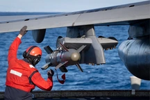 Ukraine lần đầu khai hỏa bom thông minh của Pháp, Nga tuyên bố bắn hạ