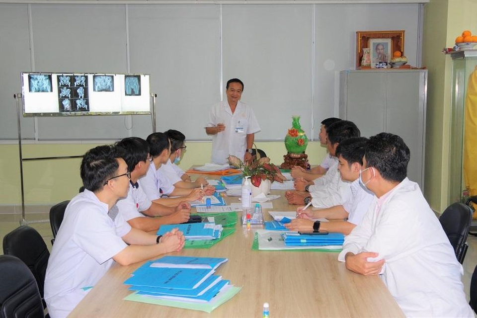 Vươn tới tầm cao mới trong chuyên ngành Chấn thương Chỉnh hình - Phục hồi Chức năng - 3 Vươn tới tầm cao mới trong chuyên ngành Chấn thương Chỉnh hình - Phục hồi Chức năng - 3