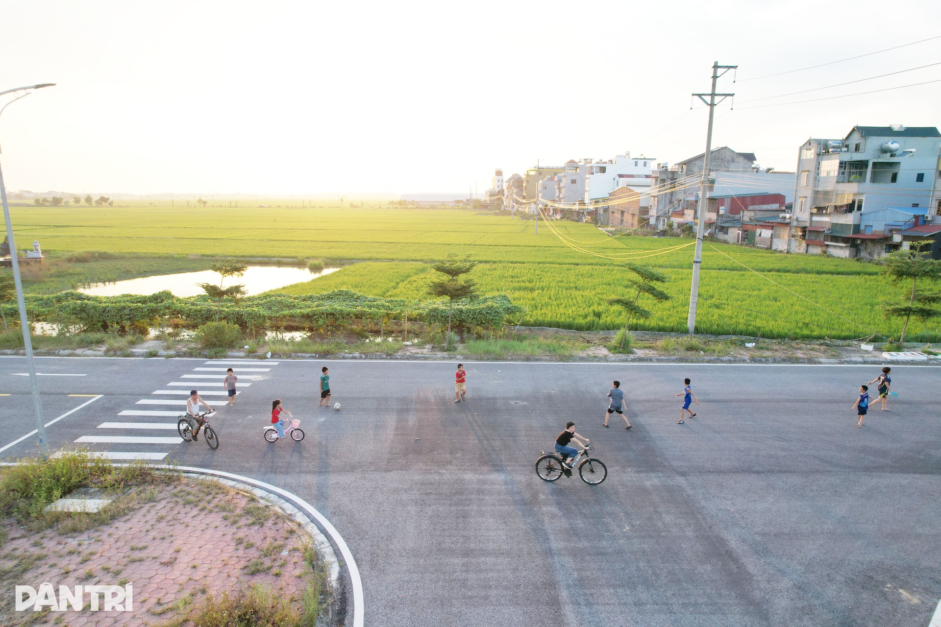 Hiện trạng dự án khu dân cư có ngôi mộ án ngữ giữa đường ở Hải Phòng - 8