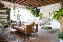 Từng bị cười chê vì mua nhà nát, cặp vợ chồng gây ngỡ ngàng sau khi cải tạo