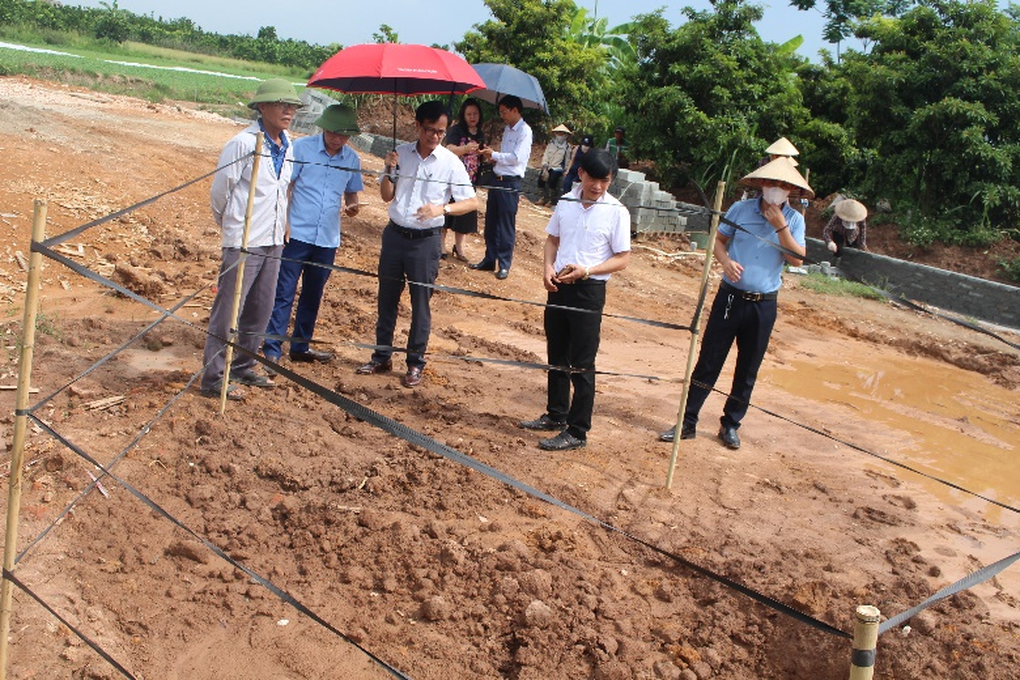Đề xuất khai quật khẩn cấp mộ gạch vừa phát hiện ở Hà Nội - 1 Đề xuất khai quật khẩn cấp mộ gạch vừa phát hiện ở Hà Nội - 1