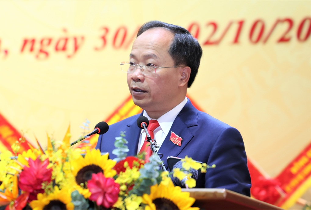 Mr. Nguyen Duy Lam re-elected as Secretary of Ha Tinh Provincial Party Committee - 1 Ông Nguyễn Duy Lâm tái đắc cử Bí thư Tỉnh ủy Hà Tĩnh - 1