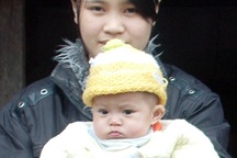 Bé Phương Trang - một nỗi đau từ nơi rốn lũ