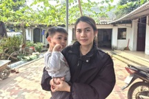 Bạn đọc Dân trí "mang âm thanh đầu đời" đến với cậu bé gần 3 tuổi