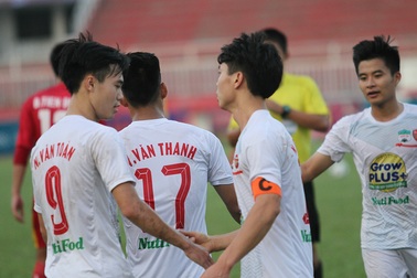 Văn Toàn ghi bàn, U21 HA Gia Lai vượt qua U21 Việt Nam