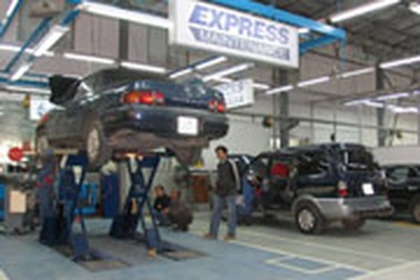 Thuế nhập khẩu ôtô cũ tạm thời vẫn là 150%