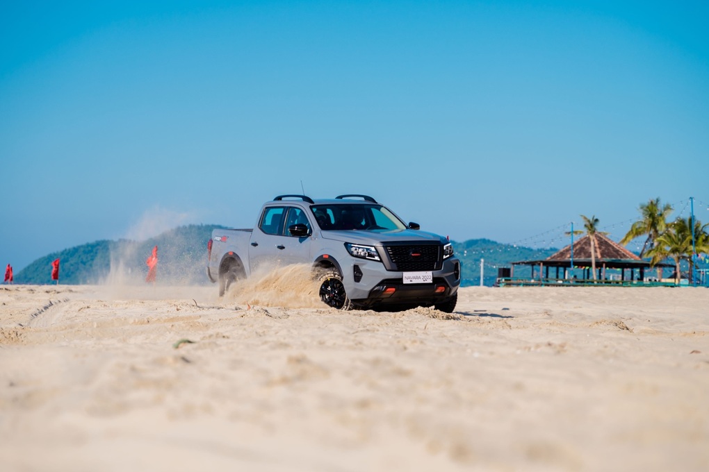 Đến với Nissan Navara 2022 từ những điều nhỏ nhất - 4 Đến với Nissan Navara 2022 từ những điều nhỏ nhất - 4