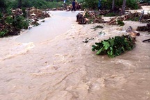 Cả miền Bắc "lao đao" vì mưa lũ