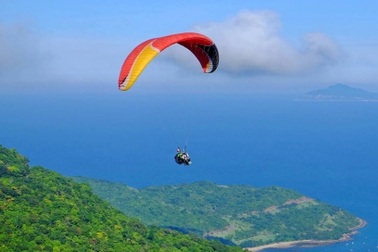 Du khách tử nạn khi nhảy dù lượn trên bán đảo Sơn Trà