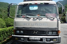 Cháy xe tải, hầm Hải Vân "tê liệt" 20 phút