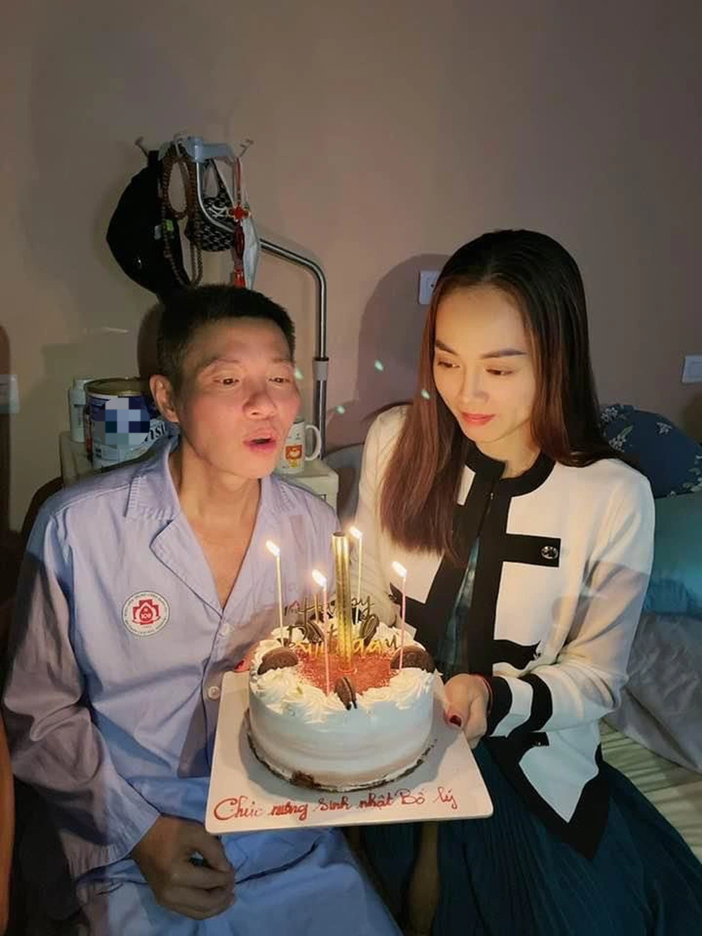 Anh Công Lý bị đột quỵ nặng, tỉnh lại rất sốc, thậm chí trầm cảm - 2 Anh Công Lý bị đột quỵ nặng, tỉnh lại rất sốc, thậm chí trầm cảm - 2