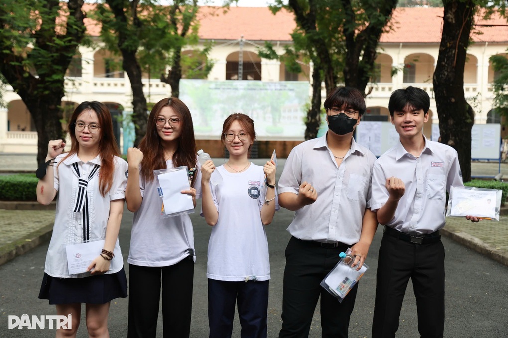 Xét tuyển học bạ tạo cơ hội cho điểm số ảo hay khuyến khích học thật? - 2 Xét tuyển học bạ tạo cơ hội cho điểm số ảo hay khuyến khích học thật? - 2
