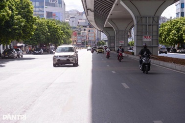 Bắc Bộ ngày nắng nóng gay gắt, chiều tối mưa to