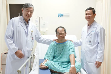 Ăn chua bị đau quặn bụng, bệnh nhân sốc vì u ác tính đại tràng