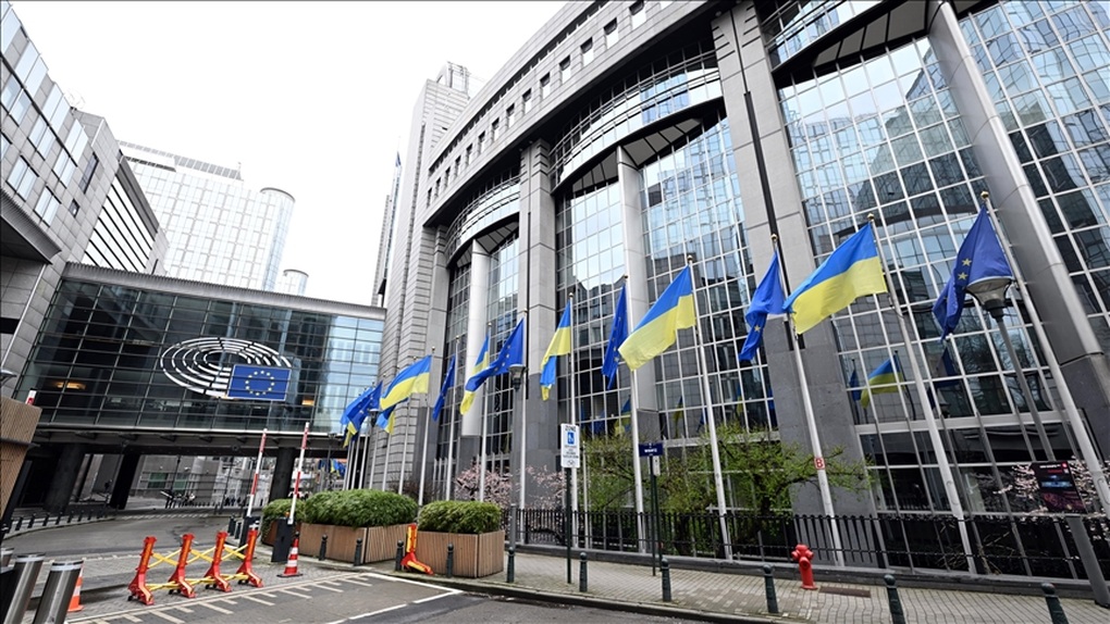 Các lãnh đạo châu Âu hoan nghênh đề xuất ngừng bắn 30 ngày ở Ukraine - 1 Các lãnh đạo châu Âu hoan nghênh đề xuất ngừng bắn 30 ngày ở Ukraine - 1