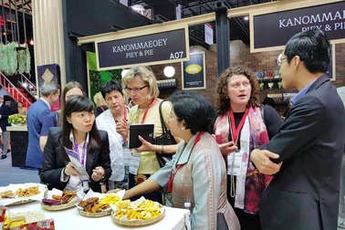 Khách quốc tế "ngả mũ" trước sầu riêng, sữa chua Việt Nam