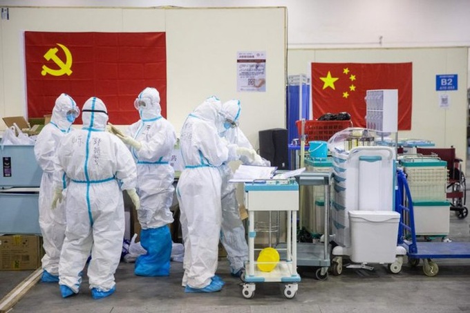 Cập nhật Covid-19: Số người chết và người nhiễm virus corona mới đều giảm mạnh, Trung Quốc cập nhật kế hoạch chẩn đoán và điều trị cho Covid-19 - Ảnh 1. Cập nhật Covid-19: Số người chết và người nhiễm virus corona mới đều giảm mạnh, Trung Quốc cập nhật kế hoạch chẩn đoán và điều trị cho Covid-19 - Ảnh 1.