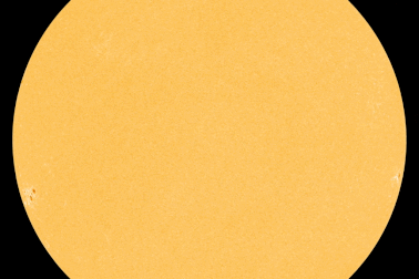 Quần đảo vết đen mặt trời, gấp 15 lần Trái Đất có thể tấn công chúng ta