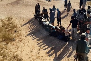 Syria phát hiện mộ tập thể của 230 nạn nhân bị nhóm IS sát hại