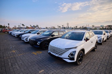 Ô tô Trung Quốc ồ ạt về Việt Nam tháng đầu năm, nhiều hơn xe nhập Thái Lan