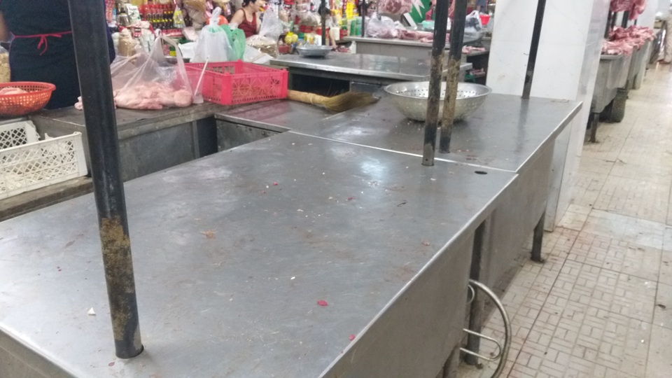 Giá thịt lợn tăng kỷ lục: Tiểu thương khóc ròng vì lỗ nặng, nhiều người nghỉ bán - 5 Giá thịt lợn tăng kỷ lục: Tiểu thương khóc ròng vì lỗ nặng, nhiều người nghỉ bán - 5