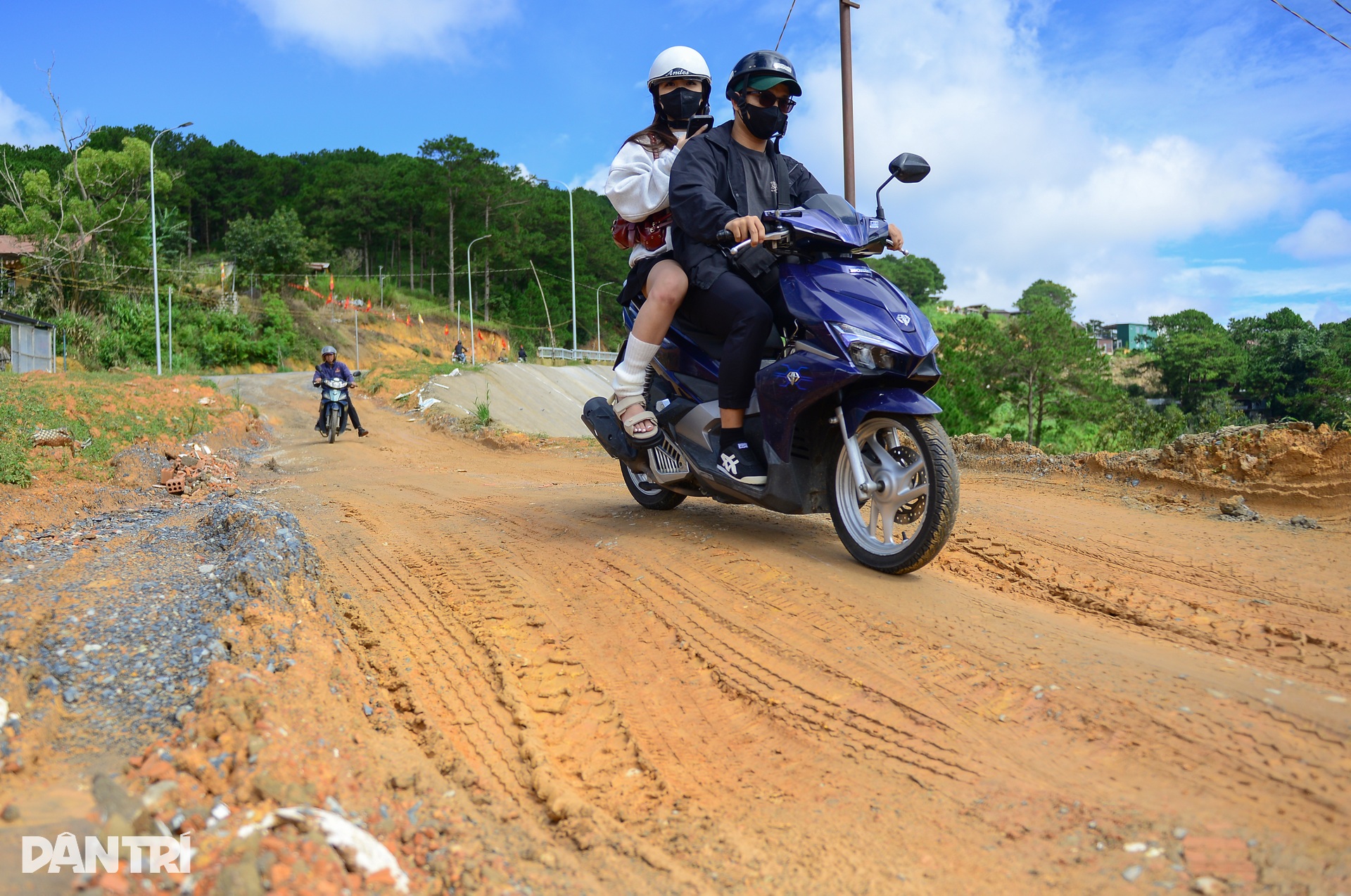 400m cuối níu chân con đường đẹp bậc nhất Đà Lạt - 9 400m cuối níu chân con đường đẹp bậc nhất Đà Lạt - 9